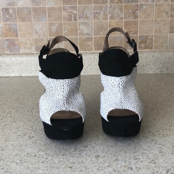 Platform peep toe heels - Picture 2 of 6